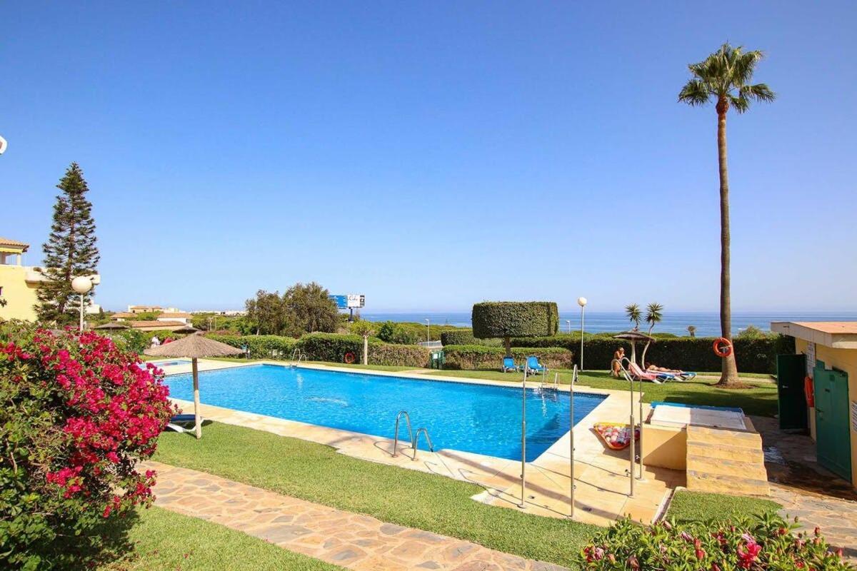 Precioso Atico En Cabopino - Marbella Apartment Exterior foto