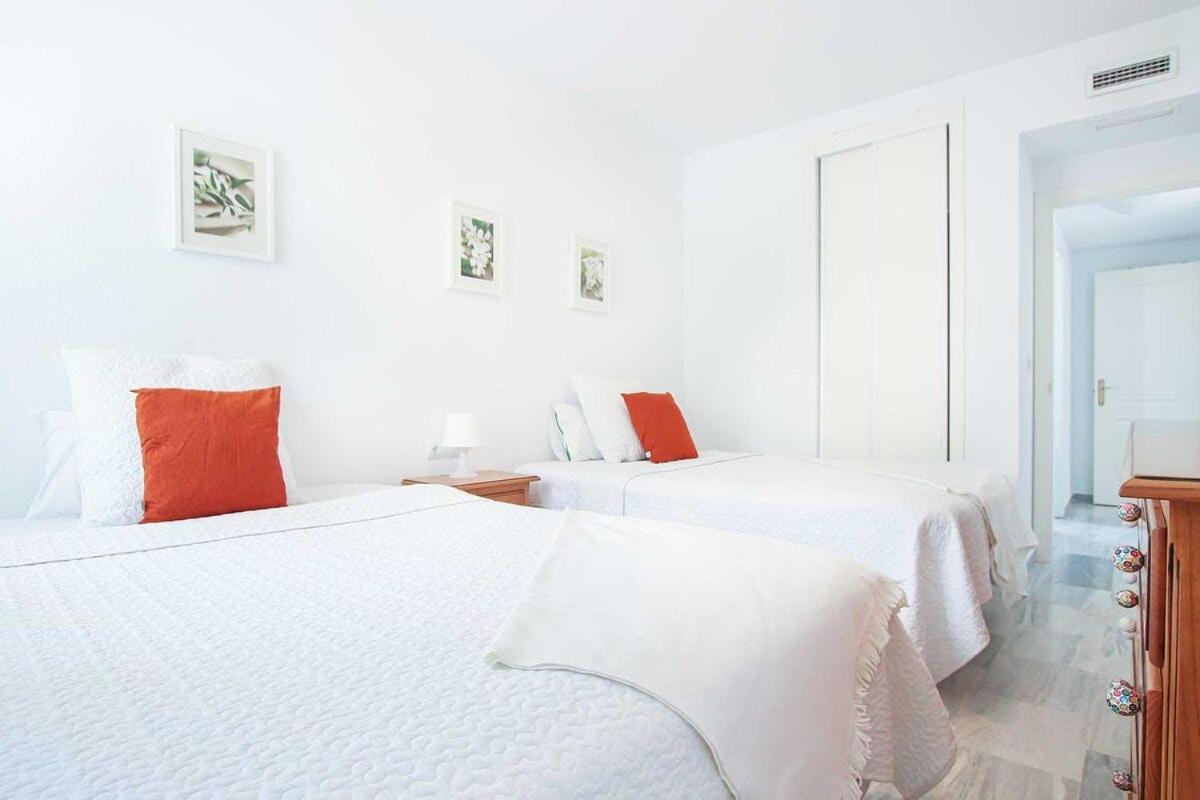 Precioso Atico En Cabopino - Marbella Apartment Exterior foto