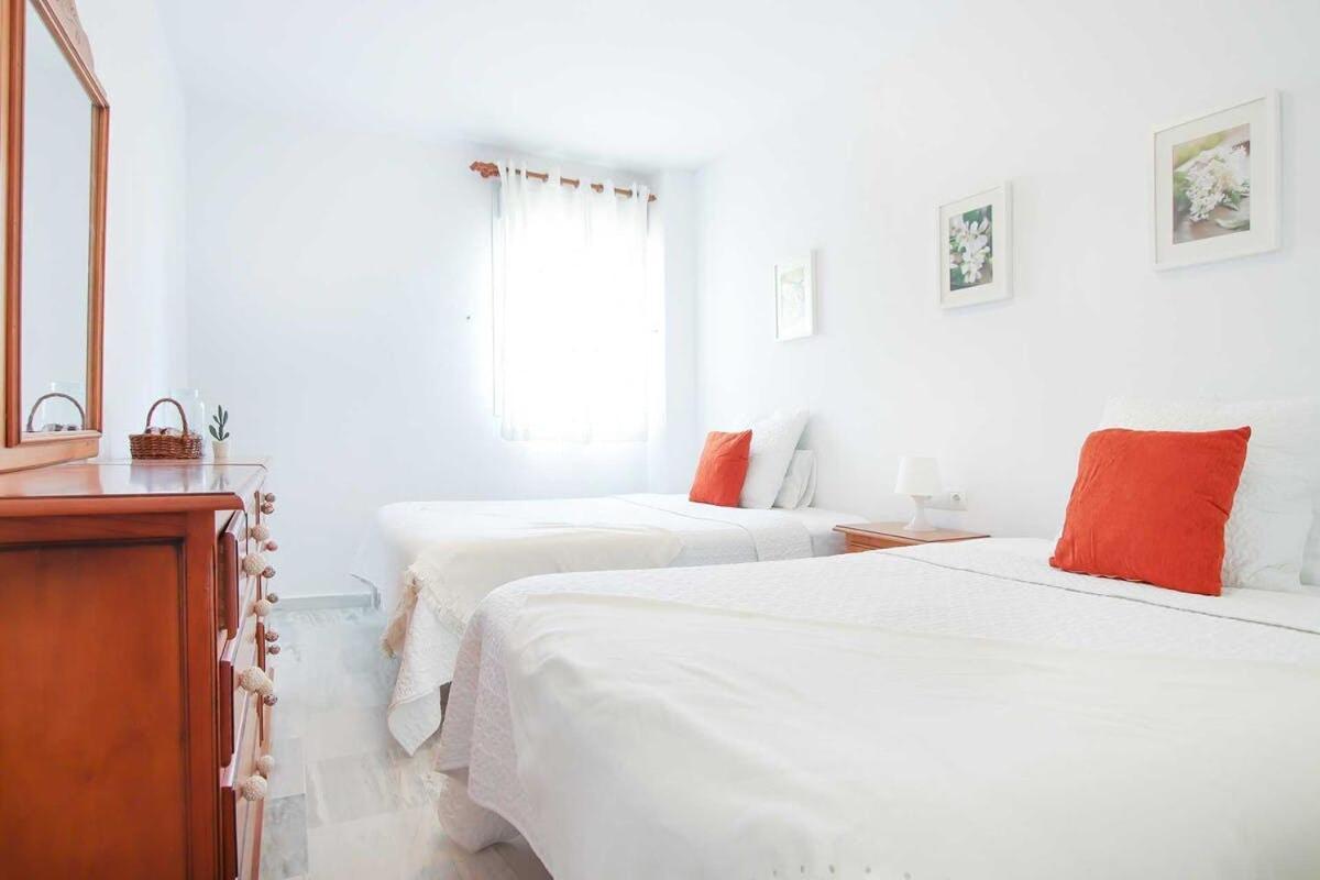 Precioso Atico En Cabopino - Marbella Apartment Exterior foto