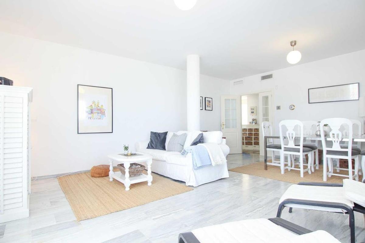 Precioso Atico En Cabopino - Marbella Apartment Exterior foto
